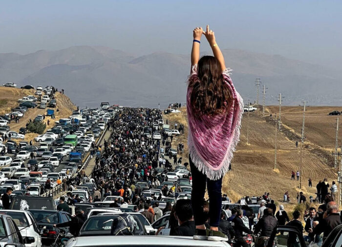 همصدا با جوانان ایران در سال ۲۰۲۲ نسل Z در سراسر جهان به پا خاسته است